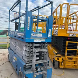 2016 Genie GS-3232 Scissor Lift
