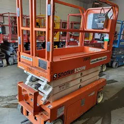 2018 Snorkel S3219E Scissor Lift