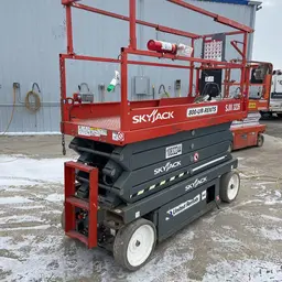2018 Skyjack SJIII3226 Scissor Lift