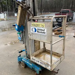 2018 Genie AWP-30SDC Pusharound Lift