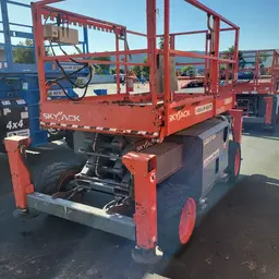 2016 Skyjack SJ6826RT Rough Terrain Scissor Lift