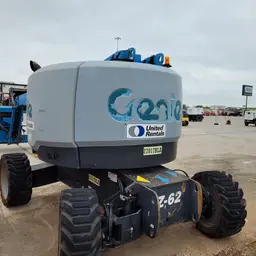 2015 Genie Z-62/40 Articulating Boom Lift