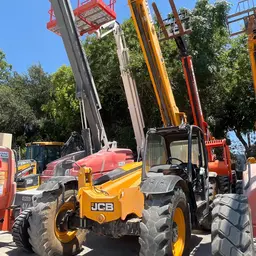 2017 JCB 509-42 Forklift