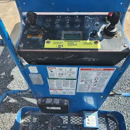 2015 Genie Z-40/23N RJ Articulating Boom Lift