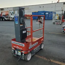 2015 Skyjack SJ12 Self-Propelled One-Person Lift