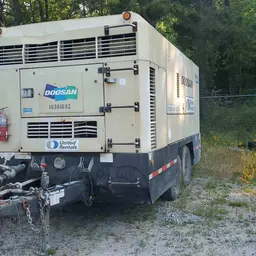 2015 Doosan HP915WCU-IT4 Air Compressor