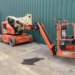2013 JLG E400AJPN Articulating Boom Lift