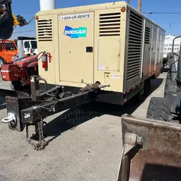 2014 Doosan HP1600WCU-T4I Air Compressor