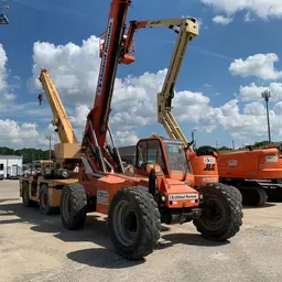 2015 SKYTRAK 8042 Forklift