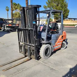 2019 Toyota 8FGU25 Warehouse Forklift