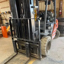 2018 Toyota 8FGU30 Warehouse Forklift