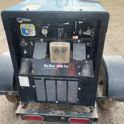 2019 Miller Welders Big Blue 300R Welder