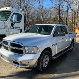 2016 Dodge 1500CREWSLTG4WD Pickup Truck
