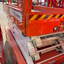 2018 Snorkel S4732E Scissor Lift