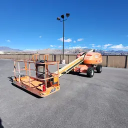 2013 JLG 400S Boom Lift