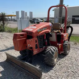 2017 Ditch Witch RT45 Ride-On Trencher