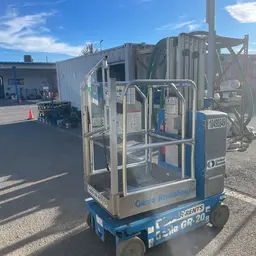 2016 Genie GR-20 Self-Propelled One-Person Lift