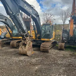 2018 John Deere 210G LC Excavator
