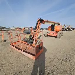 2015 JLG 800AJ Articulating Boom Lift