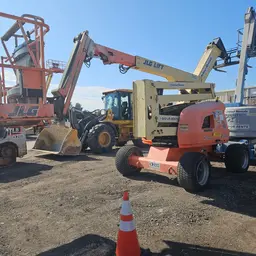 2016 JLG 450AJ Articulating Boom Lift
