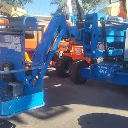 2015 Genie Z-45/25J IC Articulating Boom Lift