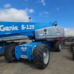 2016 Genie S-125 Boom Lift