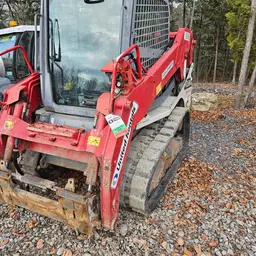2017 Takeuchi TL10V2-CR Track Loader