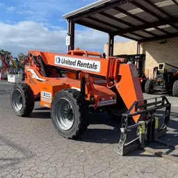 2015 SKYTRAK 6042 Forklift