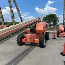 2014 JLG 800S Boom Lift