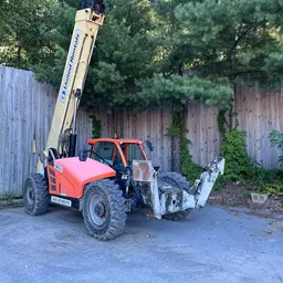 2016 JLG 1055 Forklift