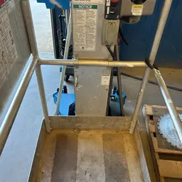 2019 Genie AWP30 Pusharound Lift