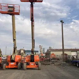 2014 JLG 800AJ Articulating Boom Lift