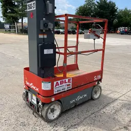 2015 Skyjack SJ16 Self-Propelled One-Person Lift