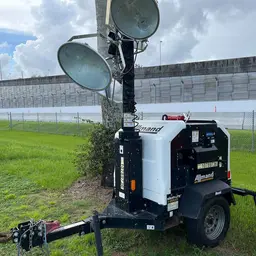 2018 Allmand NIGHT LIGHT V Towable Light Tower