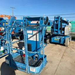 2014 Genie Z-40N Articulating Boom Lift