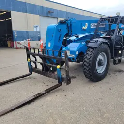 2015 Genie GTH-844 Forklift