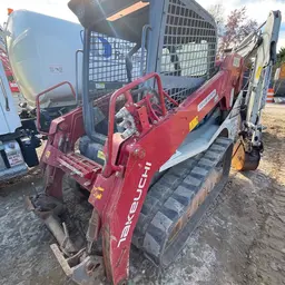 2018 Takeuchi TL10V2-R Track Loader