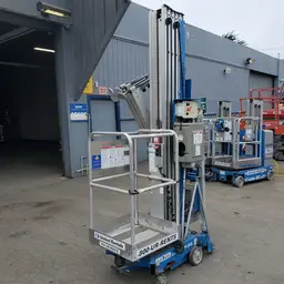 2018 Genie AWP-36SDC Pusharound Lift