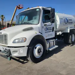 2018 Freightliner M2 106 WATER Water Truck