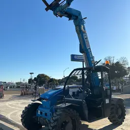 2017 Genie GTH-5519 Forklift