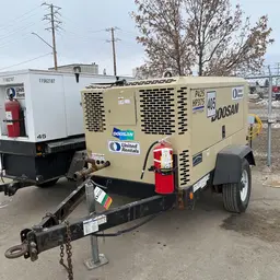 2018 Doosan P425/HP375WCU Air Compressor