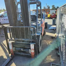 2017 Toyota 8FD45U Warehouse Forklift