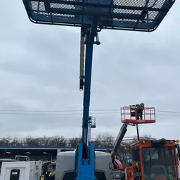 2015 Genie Z-62/40J Articulating Boom Lift