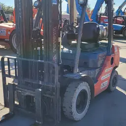 2018 Toyota 8FGU25 Warehouse Forklift