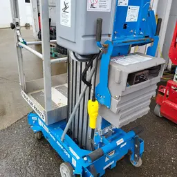 2018 Genie AWP-30SDC Pusharound Lift