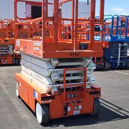 2015 Snorkel S4732E Scissor Lift