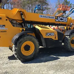2015 JCB 507-42 Forklift