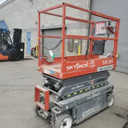 2015 Skyjack SJIII3219 Scissor Lift