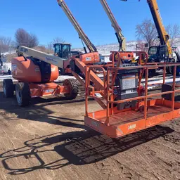 2013 JLG 600AJ Articulating Boom Lift