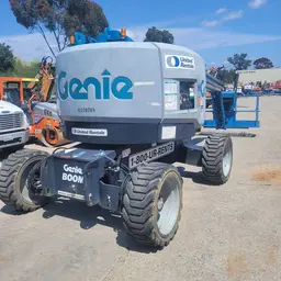 2015 Genie Z-62/40J Articulating Boom Lift